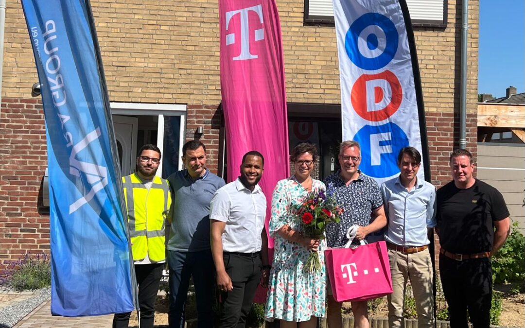 Erster Hausanschluss in Maastricht-West